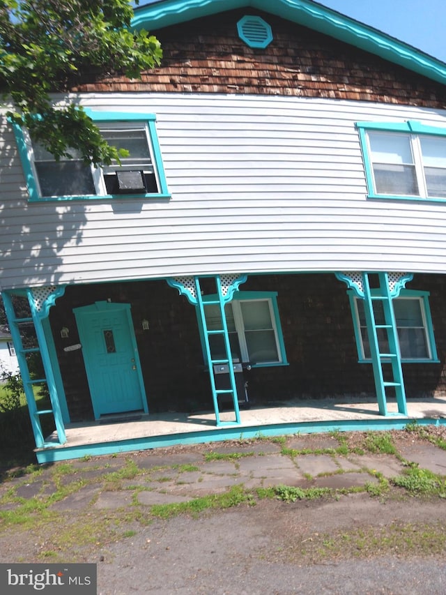 30 N Front St, Duncannon, PA 17020 - back of property with a patio