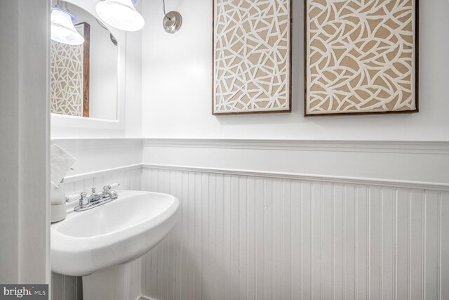 3824 31st St, Mount Rainier, MD 20712 - bathroom featuring wainscoting and a sink