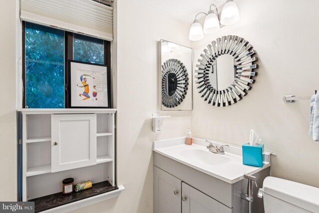 15301 Beaverbrook Ct Unit 92-3K, Silver Spring, MD 20906 - bathroom featuring vanity and toilet