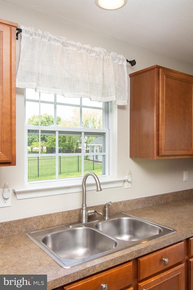 43 Oak Crest Ct, Hanover, PA 17331 - kitchen featuring a sink and brown cabinets
