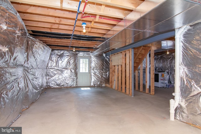 43 Oak Crest Ct, Hanover, PA 17331 - view of below grade area