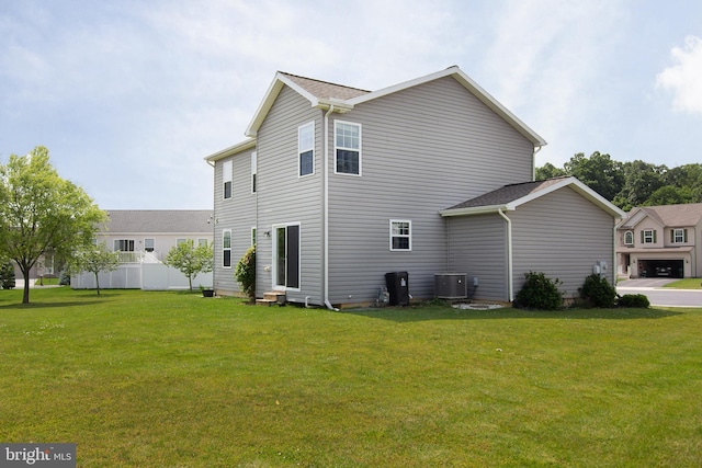 43 Oak Crest Ct, Hanover, PA 17331 - view of side of home featuring a central air condition unit and a yard