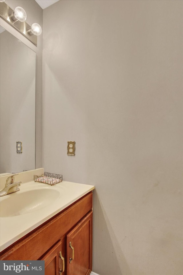 2785 Sparrow Dr, York, PA 17408 - bathroom featuring vanity