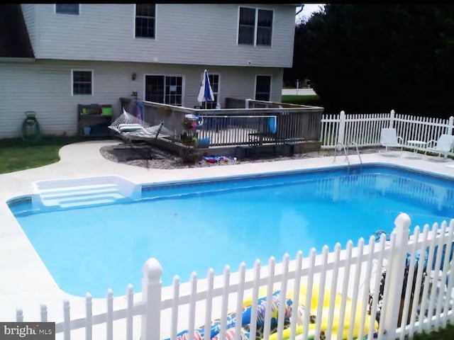 2785 Sparrow Dr, York, PA 17408 - view of pool with a patio area