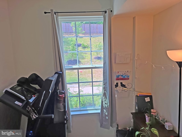 18316 Reaper Hill Ct, Triangle, VA 22172 - entryway with healthy amount of natural light