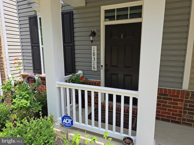 18316 Reaper Hill Ct, Triangle, VA 22172 - property entrance with covered porch