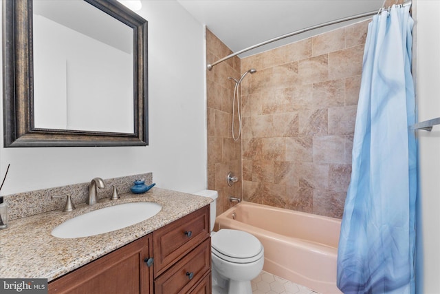 733 S Fayette St, Alexandria, VA 22314 - bathroom featuring shower / tub combo, vanity, and tile patterned flooring