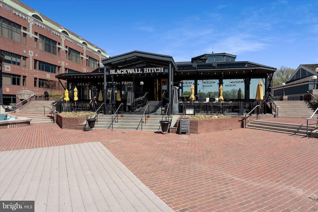733 S Fayette St, Alexandria, VA 22314 - view of property