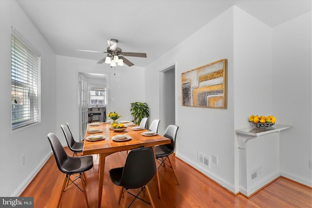 733 S Fayette St, Alexandria, VA 22314 - dining space with wood finished floors and ceiling fan