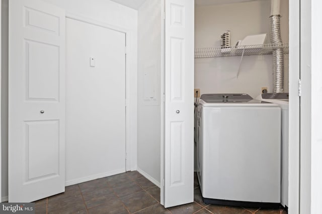 31 Beagle Run Unit 88, Nottingham, MD 21236 - laundry area featuring independent washer and dryer and baseboards