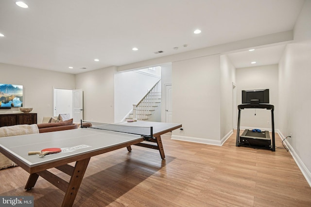 41550 Hepatica Ct, Ashburn, VA 20148 - recreation room featuring light wood finished floors and recessed lighting