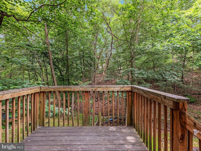 237 Lakeview Dr, Cross Junction, VA 22625 - view of wooden deck