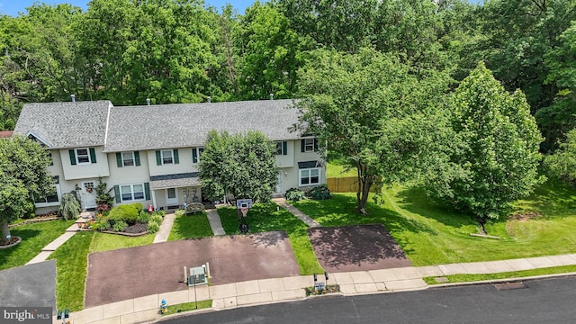 701 Hunters Run, Perkasie, PA 18944 - view of front of property with a front yard and roof with shingles