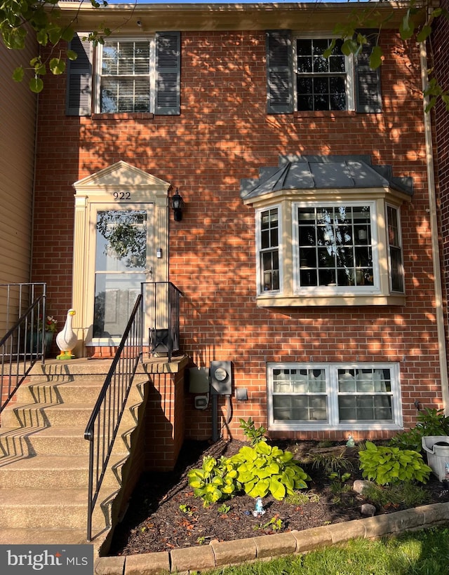 922 Penobscot Harbour, Pasadena, MD 21122 - view of front facade featuring brick siding