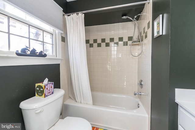 216 Christian St Unit E, Philadelphia, PA 19147 - full bathroom featuring shower / bathtub combination with curtain and vanity
