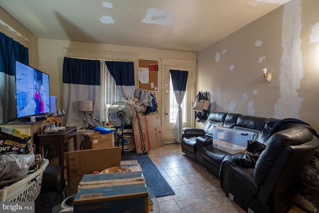 719 N 11th St, Allentown, PA 18102 - living area featuring tile patterned floors