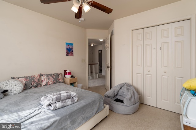 55 Hamlet Cir, Mechanicsburg, PA 17050 - bedroom featuring carpet, a closet, and a ceiling fan