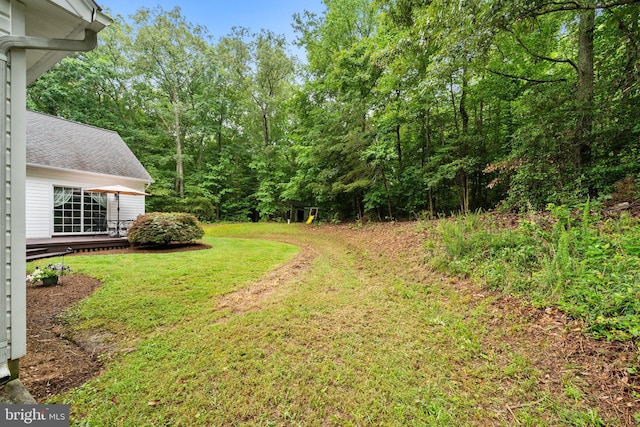 11871 Knollcrest Ln, La Plata, MD 20646 - view of green lawn