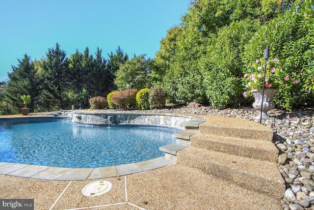 14401 Chalfont Dr, Haymarket, VA 20169 - view of swimming pool