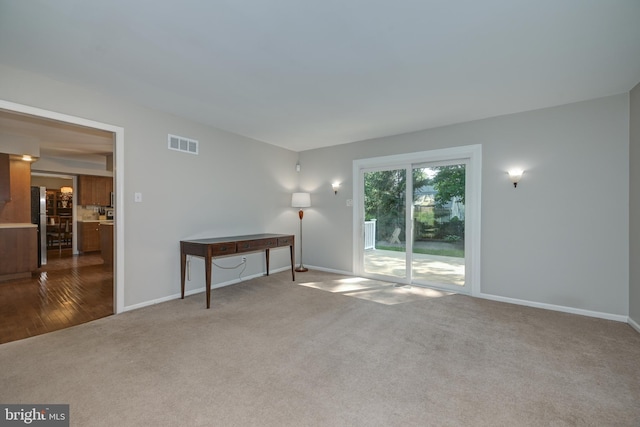561 Nottingham Dr, Yardley, PA 19067 - spare room featuring carpet flooring and baseboards