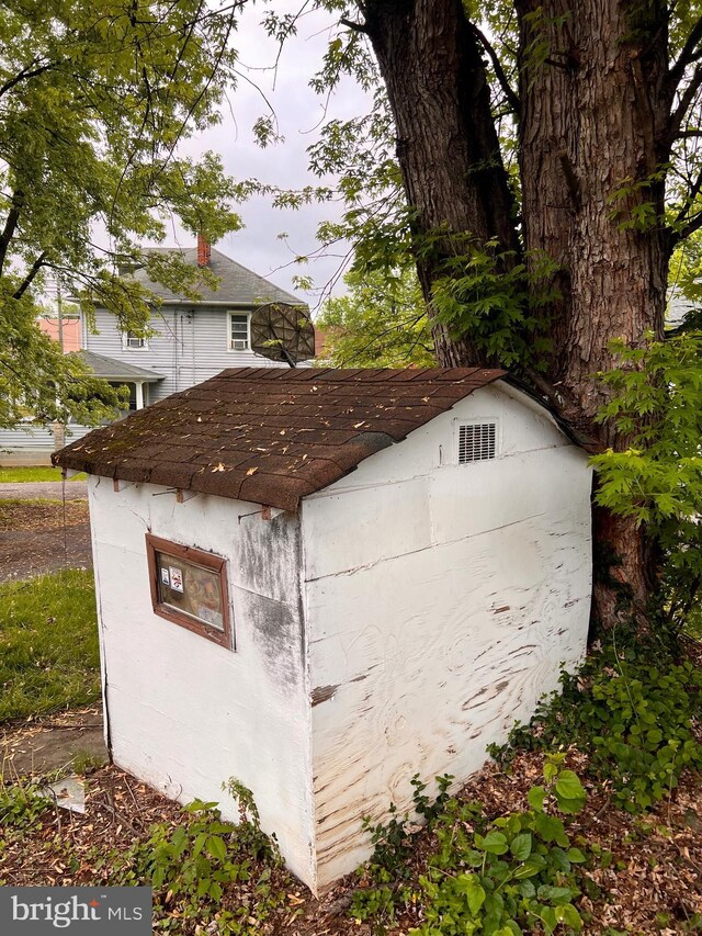518 Ingleside Ave, Baltimore, MD 21228 - view of outbuilding
