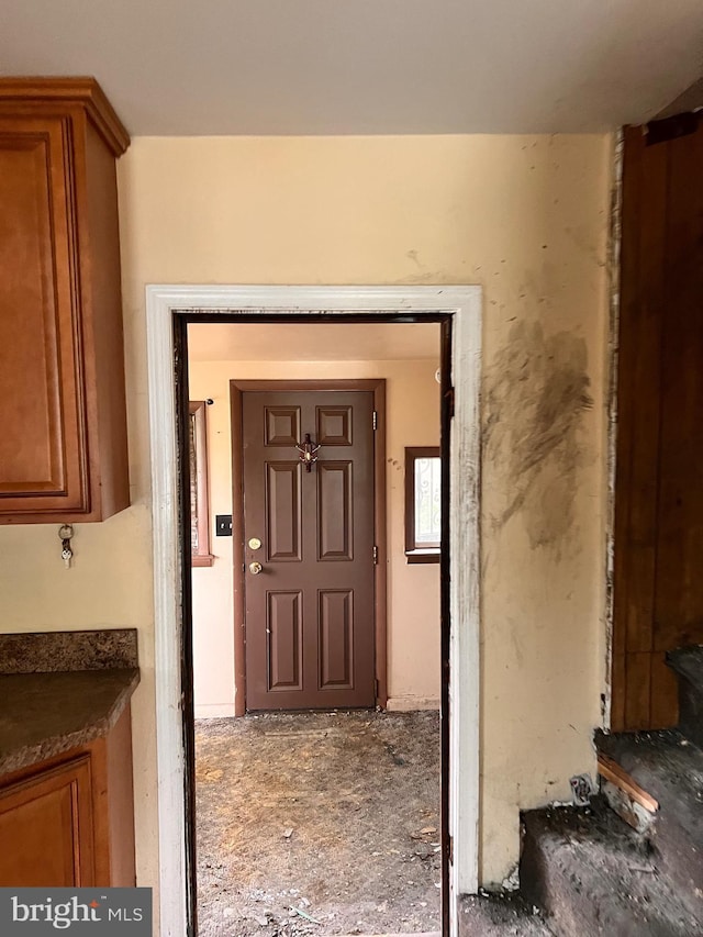 518 Ingleside Ave, Baltimore, MD 21228 - view of corridor