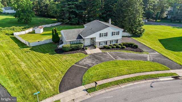 951 Robin Ln, Huntingdon Valley, PA 19006 - aerial view of property and surrounding area