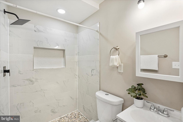 1427 Perrywood Dr, Aberdeen, MD 21001 - full bath with a tile shower and vanity