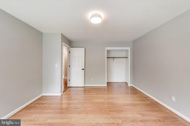 6260 Alpine Ct, Sunderland, MD 20689 - unfurnished bedroom with light wood finished floors and a closet
