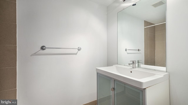 444 N 4th St Unit 401, Philadelphia, PA 19123 - bathroom with vanity
