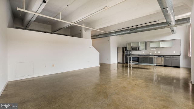 444 N 4th St Unit 401, Philadelphia, PA 19123 - garage with freestanding refrigerator and baseboards