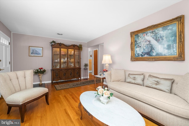 1122 N 14th St, Allentown, PA 18102 - living room with wood finished floors and baseboards