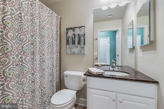 542 Glade Fern Ter SE, Leesburg, VA 20175 - bathroom with vanity and a shower with shower curtain