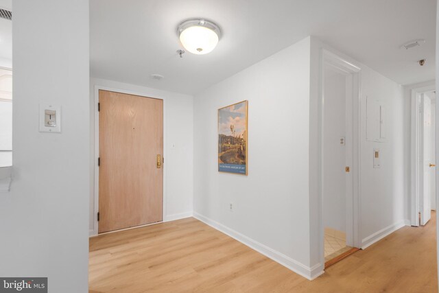 4808 Moorland Ln Unit 613, Bethesda, MD 20814 - hall with light wood finished floors