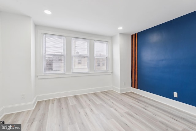 3287 Edgemont St, Philadelphia, PA 19134 - spare room featuring light wood-style floors and recessed lighting