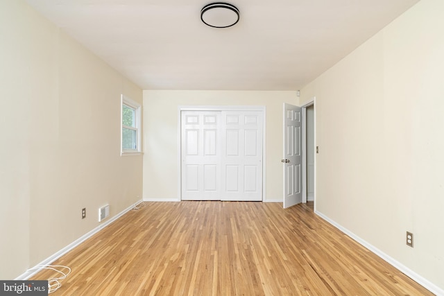 76 Stonicker Dr, Lawrence, NJ 08648 - unfurnished bedroom featuring light wood-type flooring and a closet