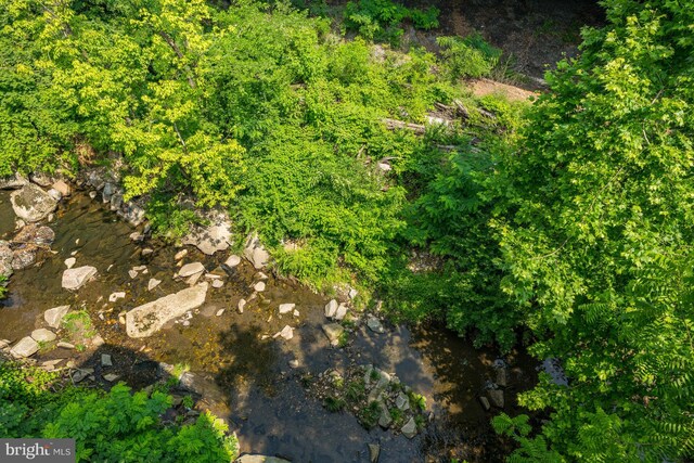 2050 N Calvert St Unit 410, Arlington, VA 22201 - aerial view of property and surrounding area