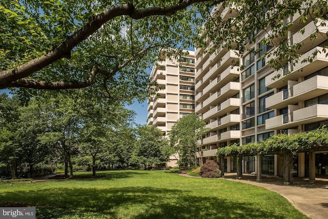 4141 N Henderson Rd Unit 1220, Arlington, VA 22203 - view of apartment building / complex