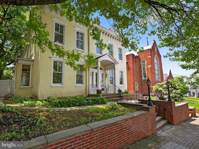 207 E Main St, Ephrata, PA 17522