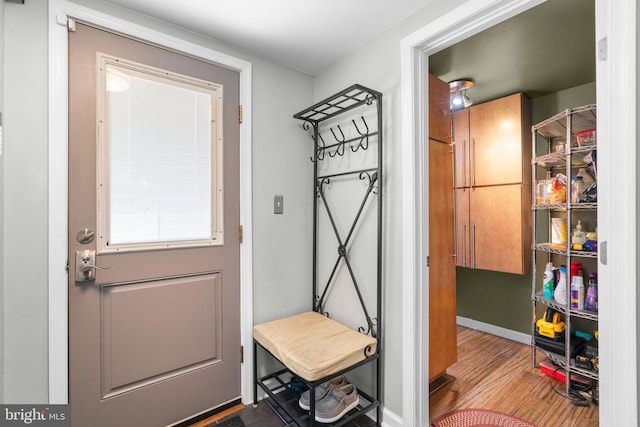7615 Belmont Ave, Baltimore, MD 21224 - mudroom featuring wood finished floors