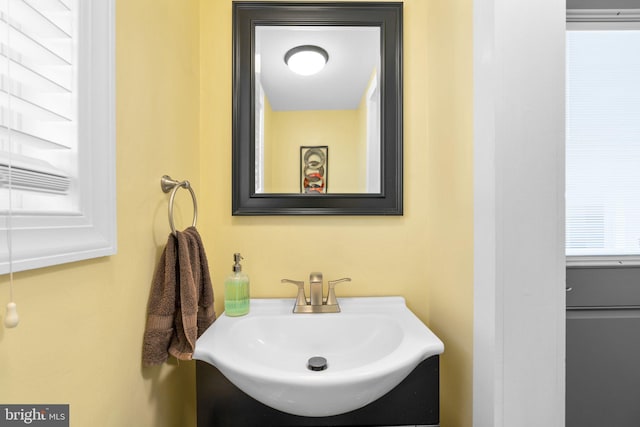 7615 Belmont Ave, Baltimore, MD 21224 - bathroom with vanity