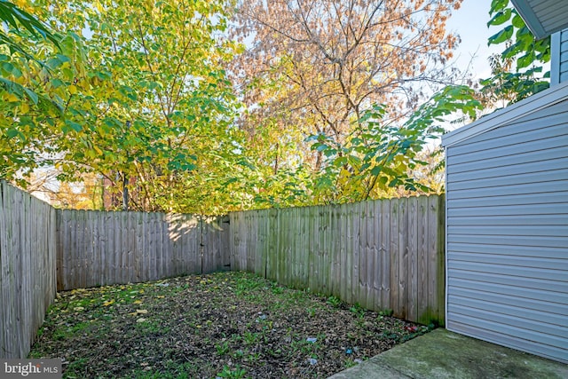 1737 N 28th St, Philadelphia, PA 19121 - view of fenced backyard