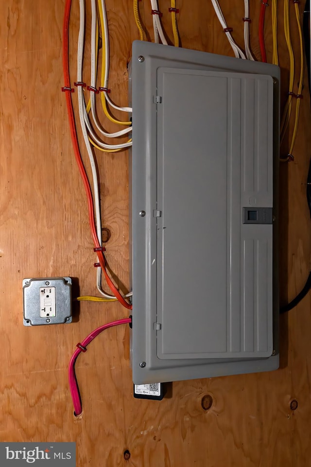 301 Nicholson Rd, Gloucester City, NJ 08030 - utilities with electric panel