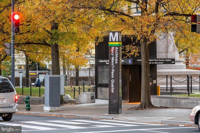915 E St NW Unit 1103, Washington, DC 20004 - surrounding community