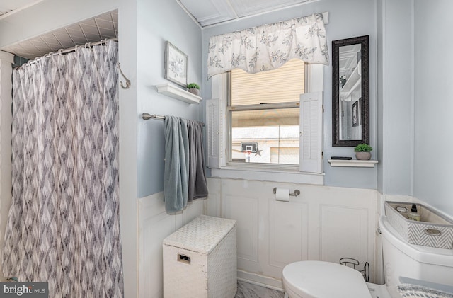 1815 Belle Ave, Dundalk, MD 21222 - bathroom featuring toilet and curtained shower