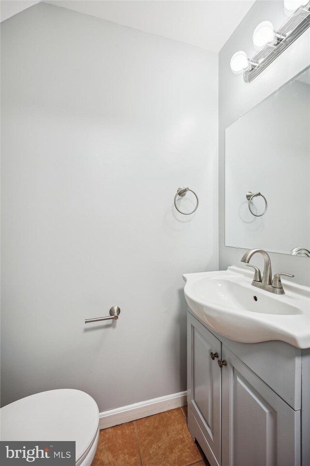 8440 Towne Crest Ct, Gaithersburg, MD 20877 - half bath featuring vanity and tile patterned flooring
