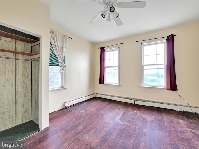 543 W Main Ave, Myerstown, PA 17067 - unfurnished bedroom with wood finished floors, ceiling fan, and a closet