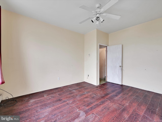 543 W Main Ave, Myerstown, PA 17067 - unfurnished room featuring wood finished floors and ceiling fan