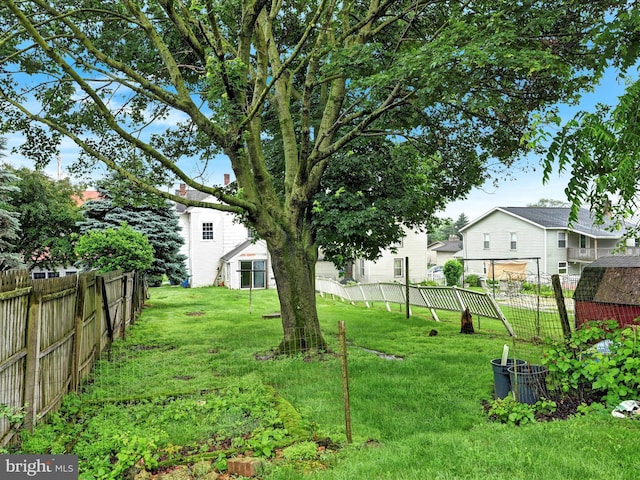 543 W Main Ave, Myerstown, PA 17067 - view of yard
