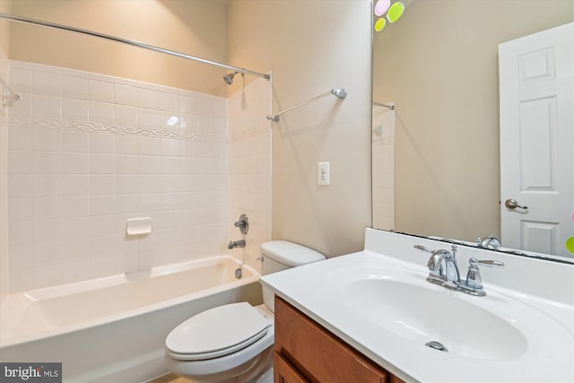 7226 Abbey Rd, Elkridge, MD 21075 - bathroom featuring shower / bathtub combination and vanity